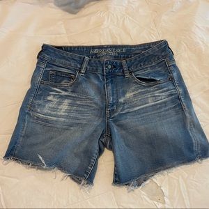 Medium Wash Midi American Eagle Jean Shorts